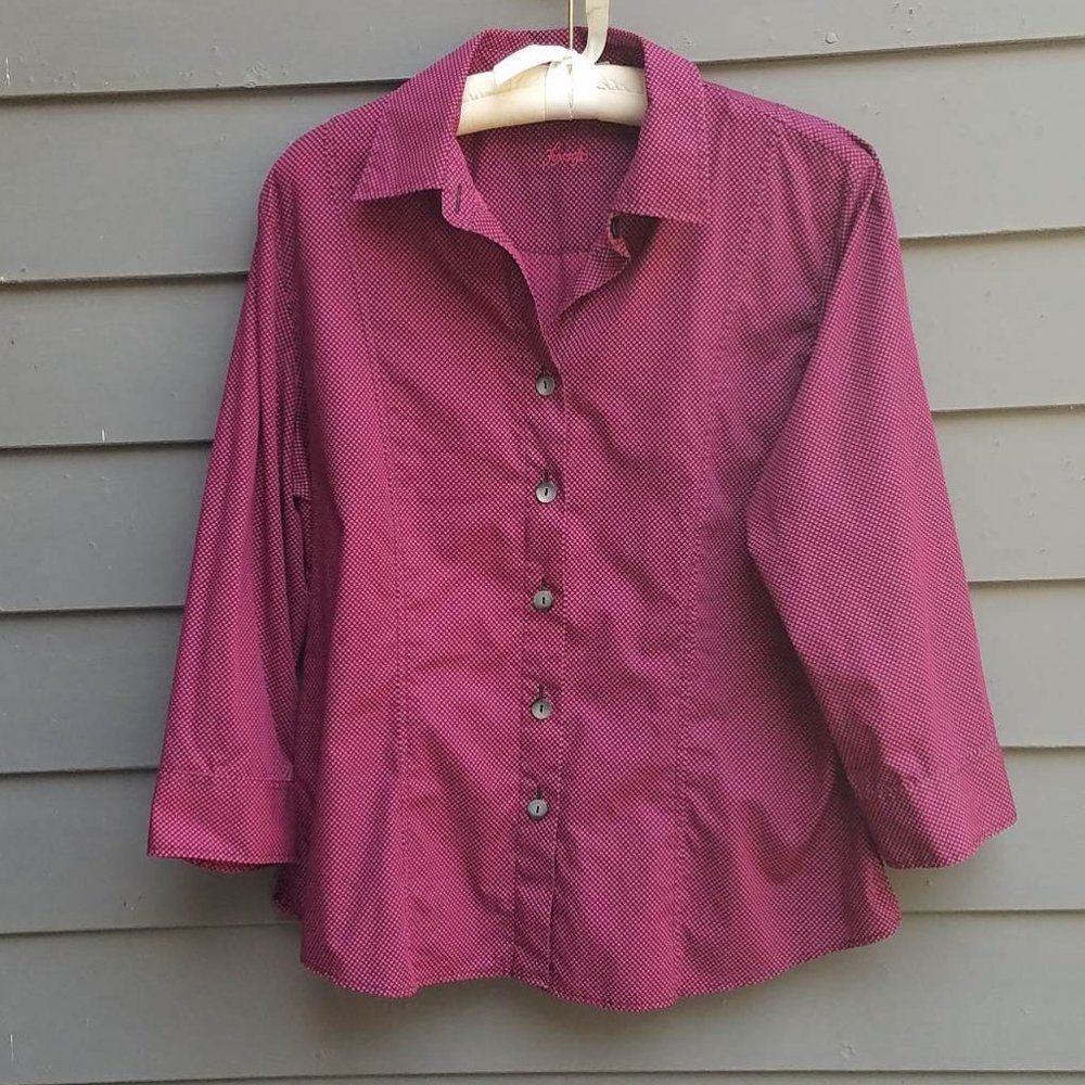 Foxcroft Fitted Red Black Dot Button down Cotton Blouse Size 6